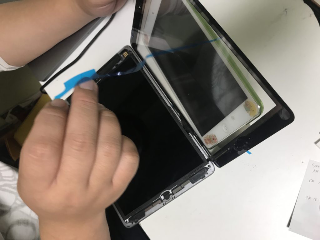 ipad airの画面割れ修理 博多区博多駅前のお客様